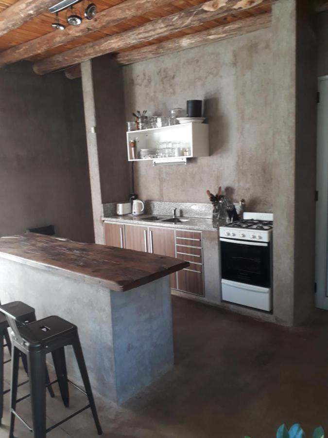 Casa Los Cerezos En Chacras De Coria Exteriör bild