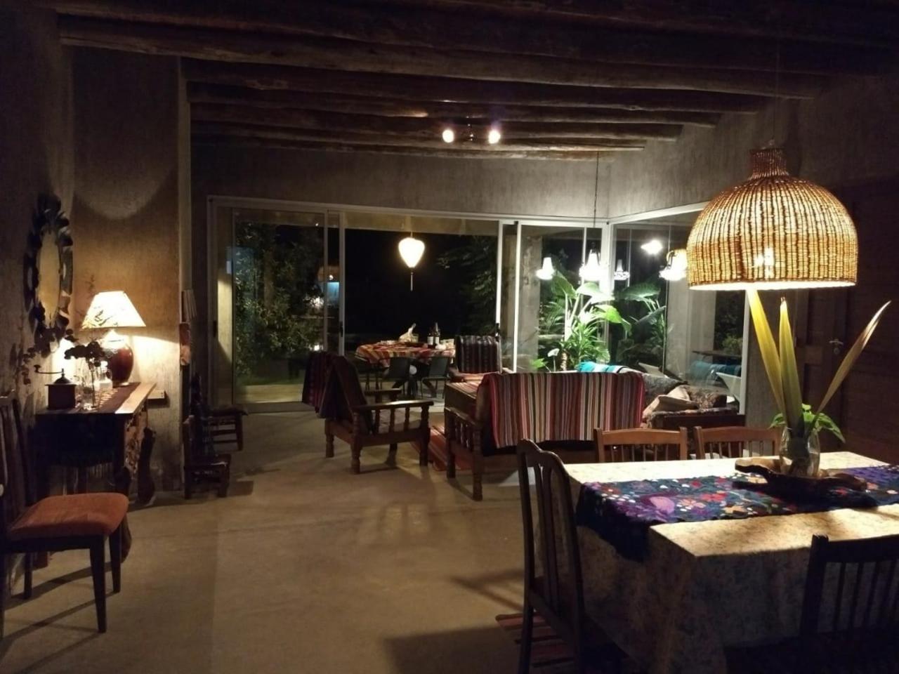 Casa Los Cerezos En Chacras De Coria Exteriör bild