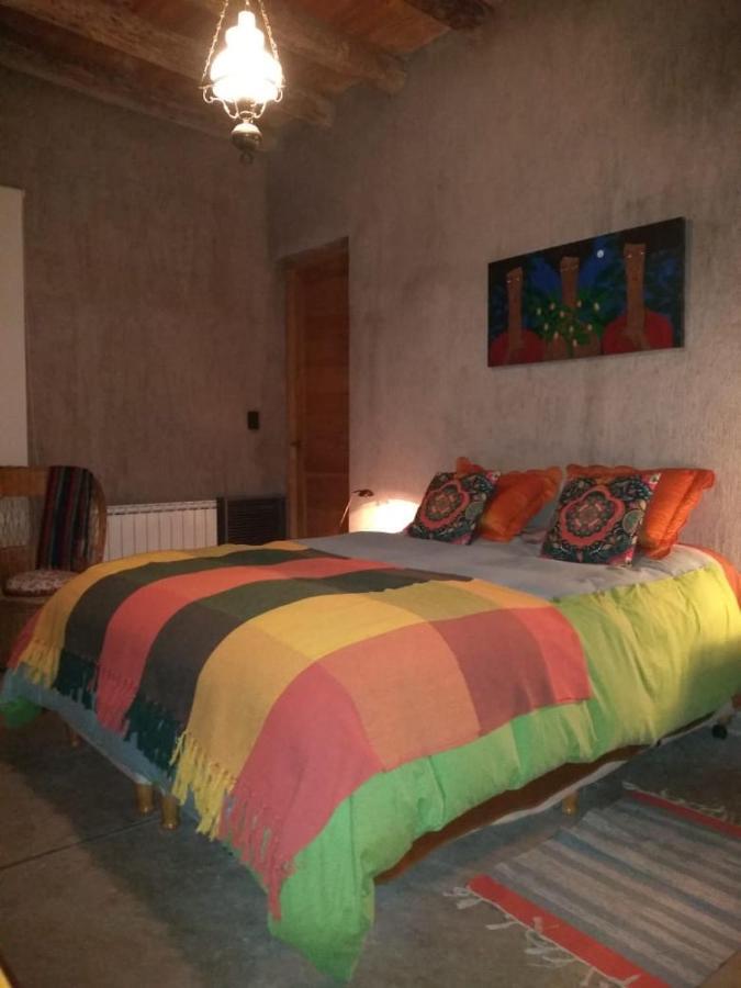 Casa Los Cerezos En Chacras De Coria Exteriör bild